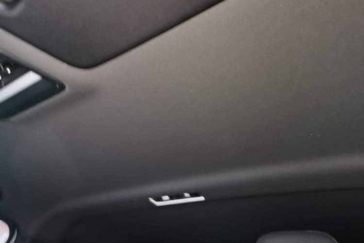 Used iCAR V23 2025 401 Two-Wheel Drive Advanced Edition Headliner
