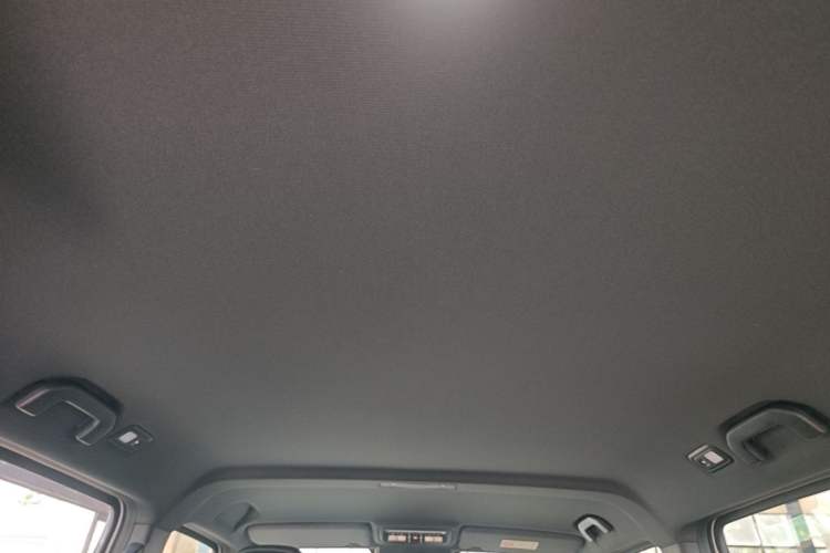 Used iCAR V23 2025 401 Two-Wheel Drive Advanced Edition Headliner