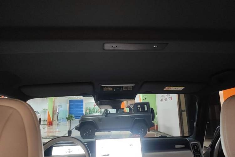 Used iCAR V23 2025 401 Two-Wheel Drive Intelligent Driving Version Headliner