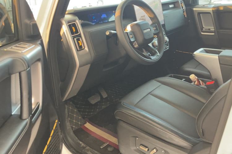 Used iCAR V23 2025 401 Two-Wheel Drive Intelligent Driving Version Interior 1