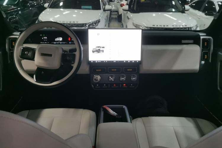 Used iCAR V23 2025 401 Two-Wheel Drive Intelligent Driving Version Interior 2