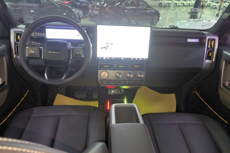 Used iCAR V23 2025 401 Two-Wheel Drive Advanced Edition Interior 2