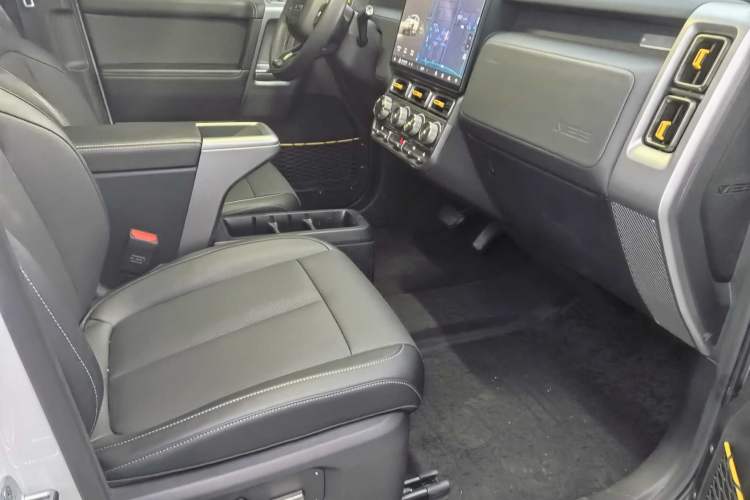 Used iCAR V23 2025 501 Four-Wheel Drive Advanced Version Interior 5