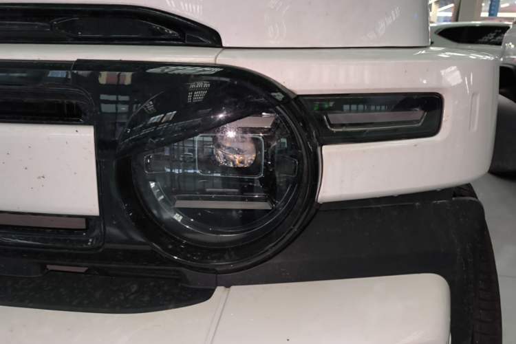 Used iCAR V23 2025 501 Four-Wheel Drive Intelligent Driving Version Left Front Headlight