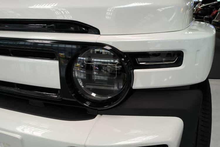 Used iCAR V23 2025 401 Two-Wheel Drive Advanced Edition Left Front Headlight