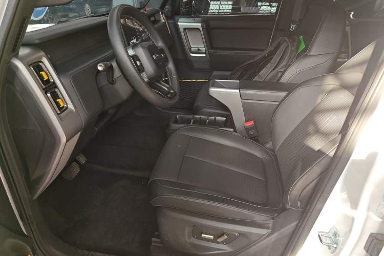 Used iCAR V23 2025 501 Four-Wheel Drive Advanced Version Left Front Seat