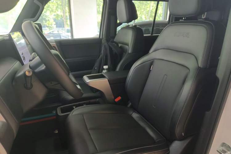 Used iCAR V23 2025 501 Four-Wheel Drive Intelligent Driving Version Left Front Seat