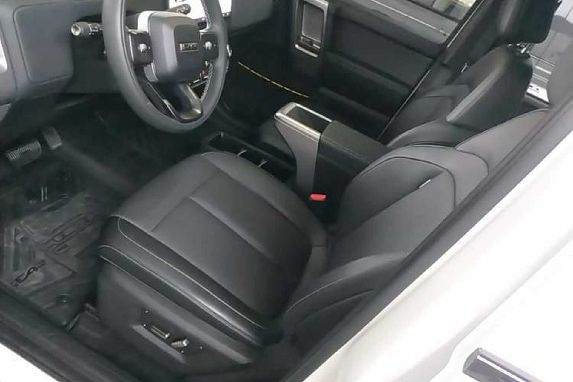 Used iCAR V23 2025 501 Four-Wheel Drive Advanced Version Left Front Seat