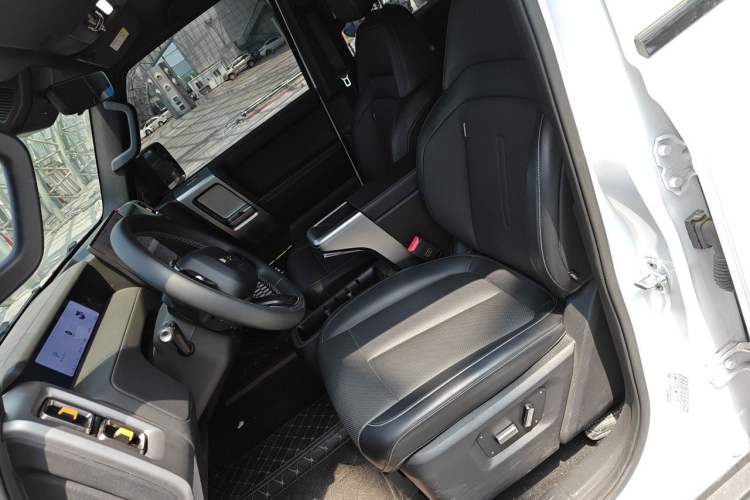 Used iCAR V23 2025 501 Four-Wheel Drive Intelligent Driving Version Left Front Seat