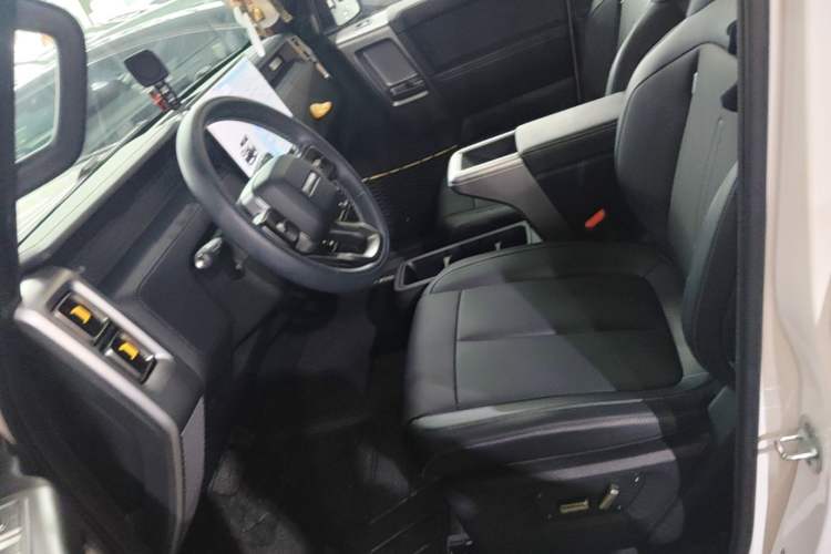 Used iCAR V23 2025 501 Four-Wheel Drive Intelligent Driving Version Left Front Seat