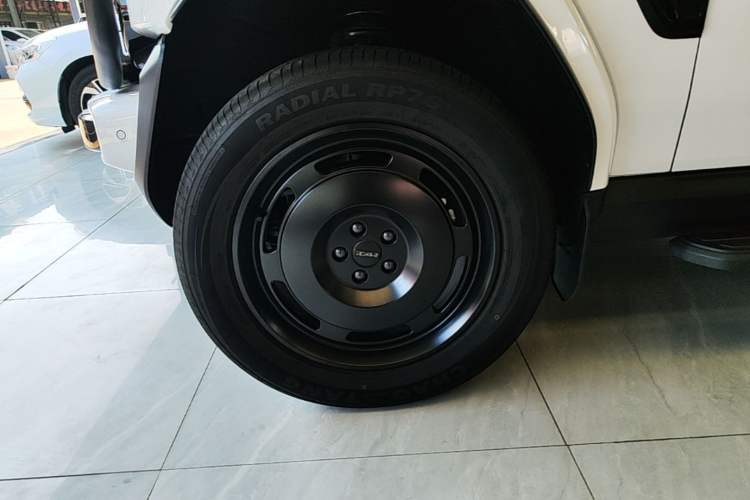 Used iCAR V23 2025 401 Two-Wheel Drive Intelligent Driving Version Left Front Wheel Hub