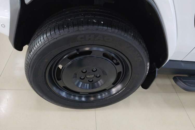 Used iCAR V23 2025 401 Two-Wheel Drive Intelligent Driving Version Left Front Wheel Hub
