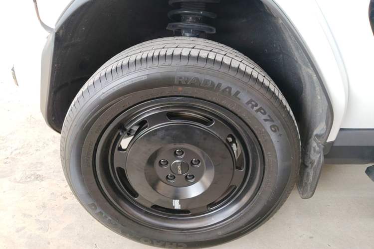 Used iCAR V23 2025 401 Two-Wheel Drive Advanced Edition Left Front Wheel Hub