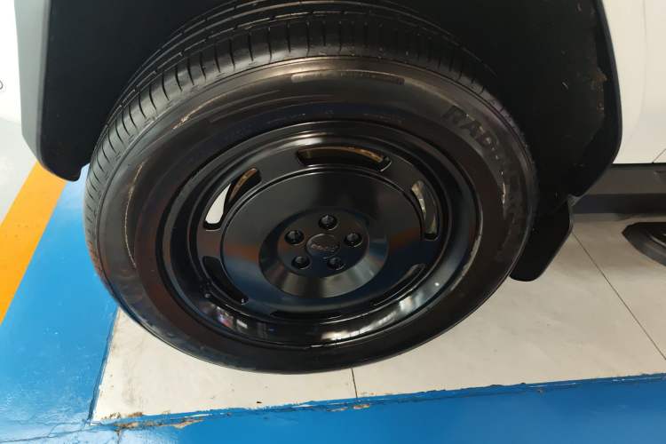 Used iCAR V23 2025 401 Two-Wheel Drive Intelligent Driving Version Left Front Wheel Hub