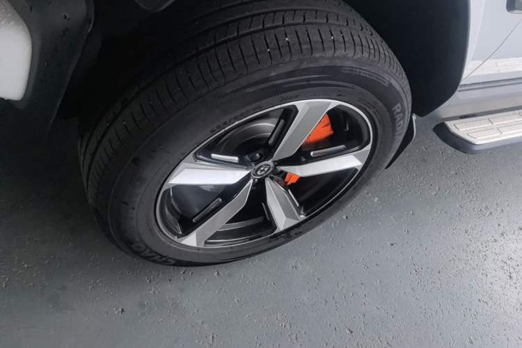 Used iCAR V23 2025 401 Two-Wheel Drive Intelligent Driving Version Left Front Wheel Hub
