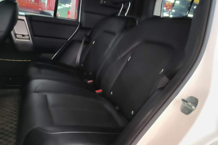 Used iCAR V23 2025 401 Two-Wheel Drive Intelligent Driving Version Left Rear Seat