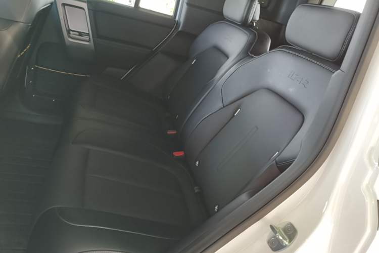 Used iCAR V23 2025 401 Two-Wheel Drive Intelligent Driving Version Left Rear Seat