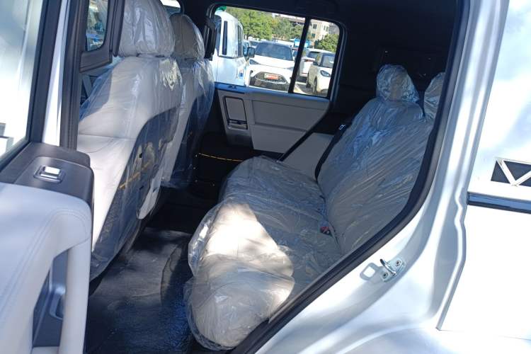 Used iCAR V23 2025 401 Two-Wheel Drive Advanced Edition Left Rear Seat
