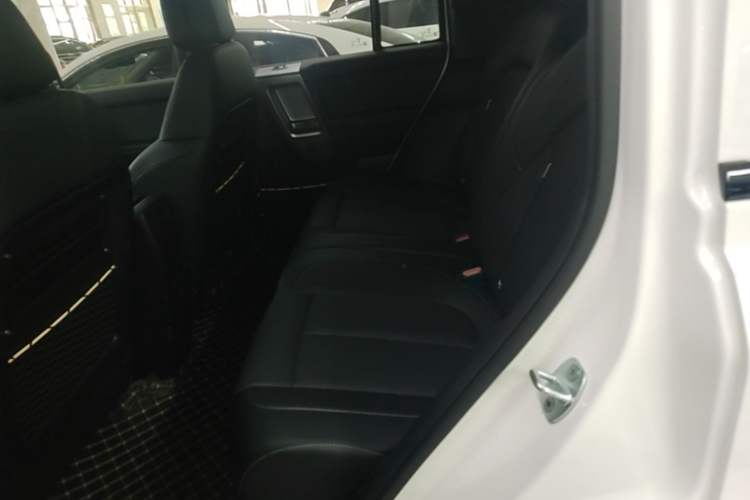 Used iCAR V23 2025 401 Two-Wheel Drive Advanced Edition Left Rear Seat