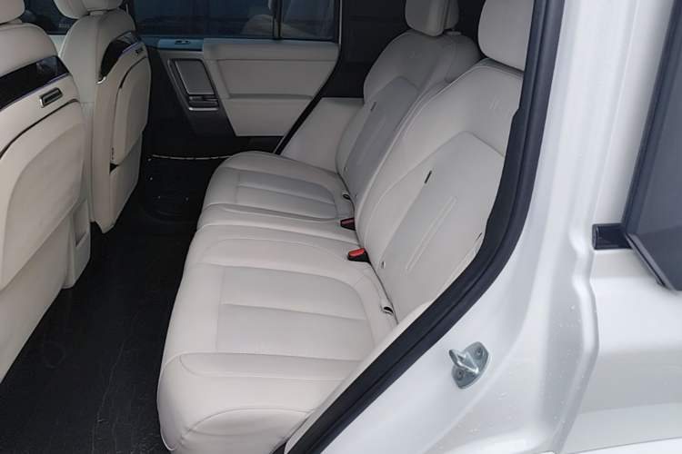 Used iCAR V23 2025 501 Four-Wheel Drive Intelligent Driving Version Left Rear Seat