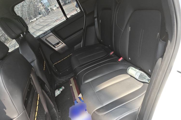 Used iCAR V23 2025 501 Four-Wheel Drive Intelligent Driving Version Left Rear Seat