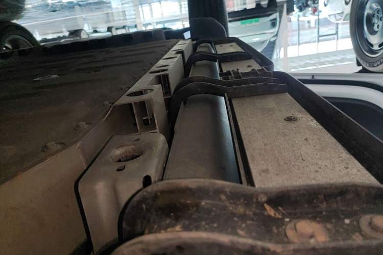 Used iCAR V23 2025 401 Two-Wheel Drive Advanced Edition Left Side Sill