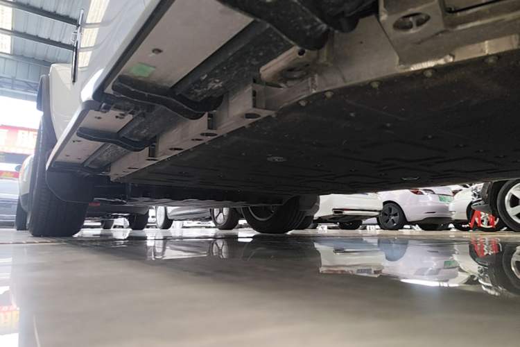Used iCAR V23 2025 401 Two-Wheel Drive Advanced Edition Left Side Sill