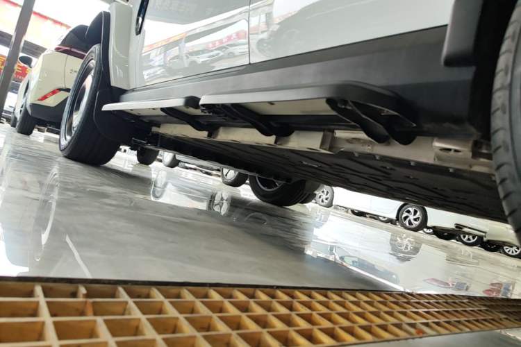 Used iCAR V23 2025 401 Two-Wheel Drive Intelligent Driving Version Left Side Sill