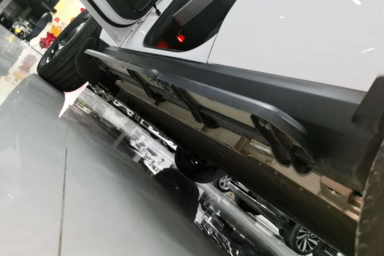 Used iCAR V23 2025 401 Two-Wheel Drive Intelligent Driving Version Left Side Sill