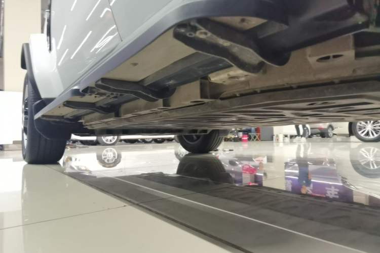 Used iCAR V23 2025 401 Two-Wheel Drive Advanced Edition Left Side Sill