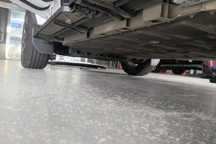 Used iCAR V23 2025 401 Two-Wheel Drive Intelligent Driving Version Left Side Sill