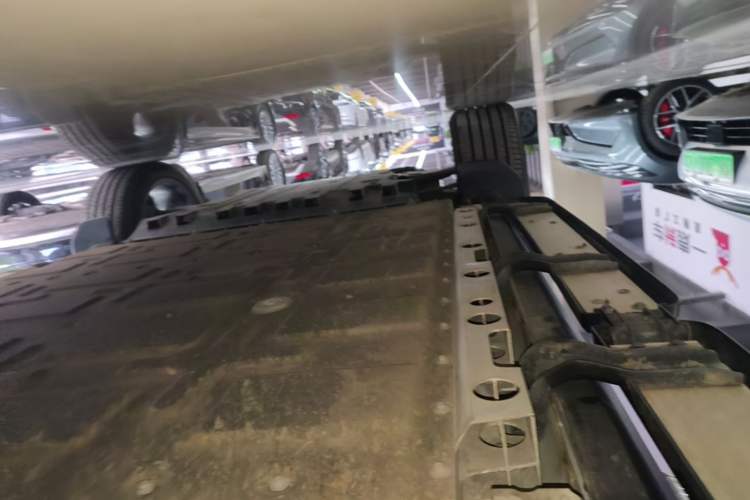 Used iCAR V23 2025 501 Four-Wheel Drive Intelligent Driving Version Left Side Sill