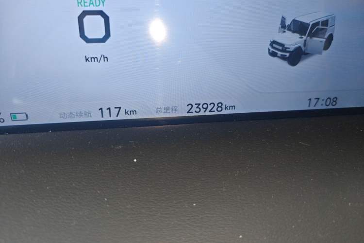 Used iCAR V23 2025 401 Two-Wheel Drive Advanced Edition Odometer Close Up