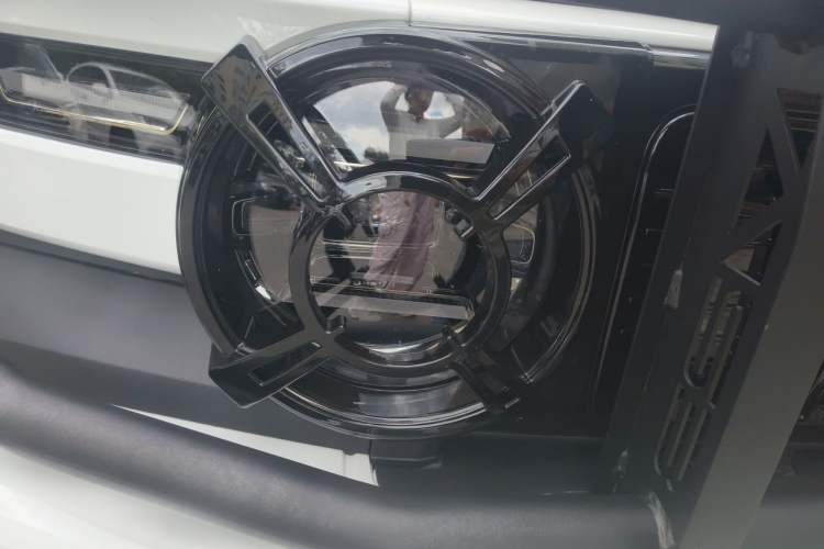 Used iCAR V23 2025 401 Two-Wheel Drive Advanced Edition Right Front Headlight