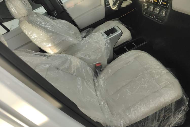 Used iCAR V23 2025 401 Two-Wheel Drive Advanced Edition Right Front Seat