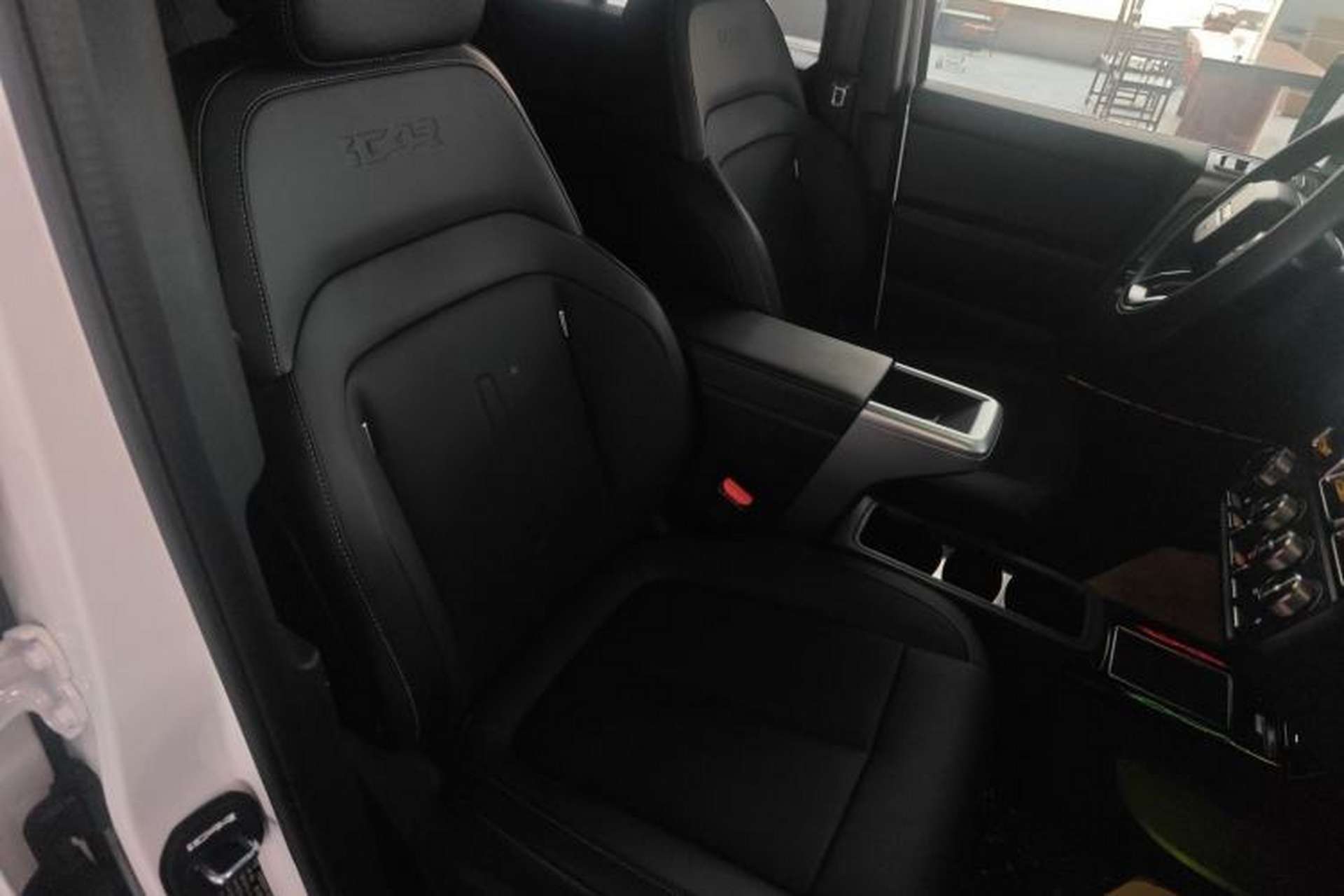 Used iCAR V23 2025 401 Two-Wheel Drive Advanced Edition Right Front Seat