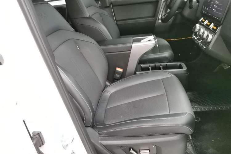 Used iCAR V23 2025 401 Two-Wheel Drive Advanced Edition Right Front Seat