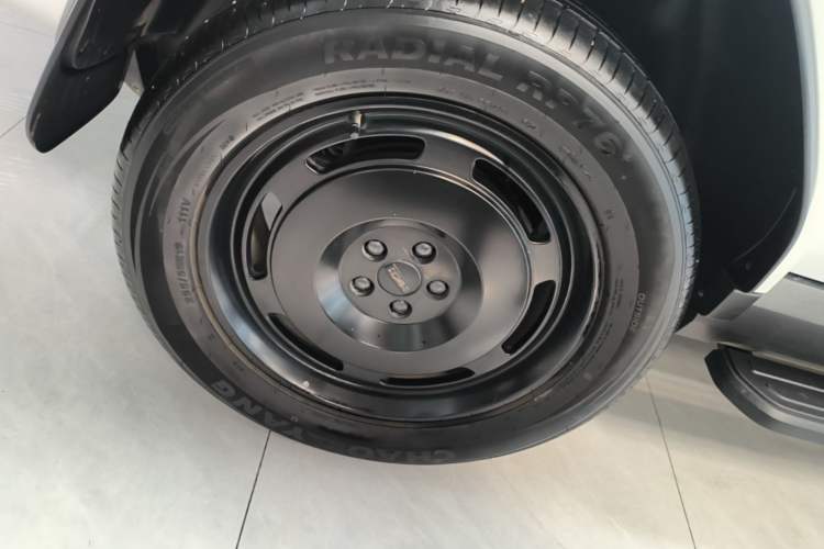 Used iCAR V23 2025 401 Two-Wheel Drive Advanced Edition Right Rear Wheel Hub