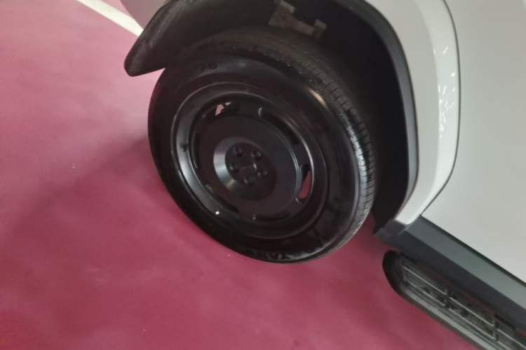 Used iCAR V23 2025 401 Two-Wheel Drive Advanced Edition Right Rear Wheel Hub