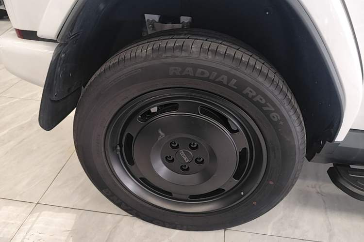 Used iCAR V23 2025 401 Two-Wheel Drive Advanced Edition Right Rear Wheel Hub