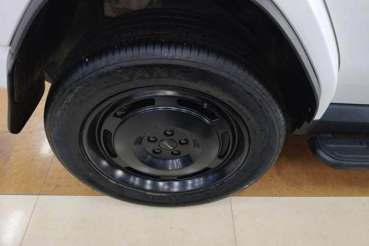 Used iCAR V23 2025 401 Two-Wheel Drive Intelligent Driving Version Right Rear Wheel Hub