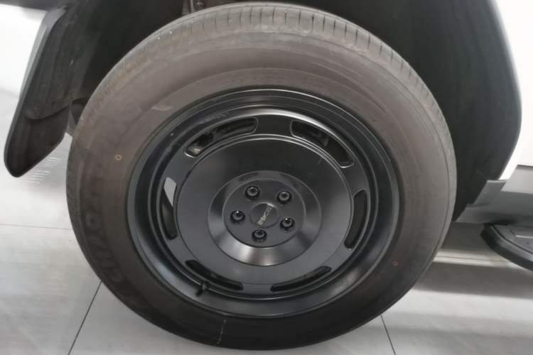 Used iCAR V23 2025 401 Two-Wheel Drive Advanced Edition Right Rear Wheel Hub