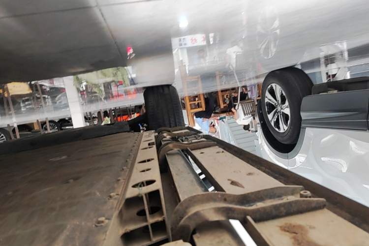 Used iCAR V23 2025 401 Two-Wheel Drive Advanced Edition Right Side Sill