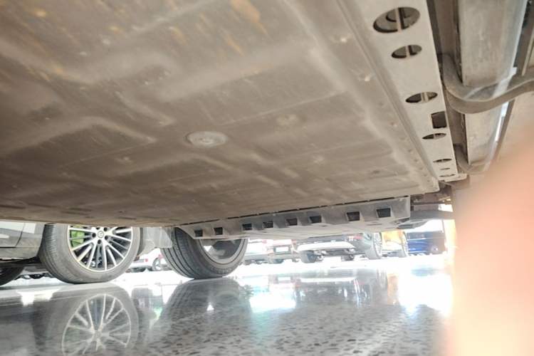 Used iCAR V23 2025 501 Four-Wheel Drive Advanced Version Right Side Sill