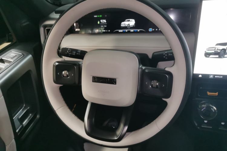 Used iCAR V23 2025 401 Two-Wheel Drive Intelligent Driving Version Steering Wheel