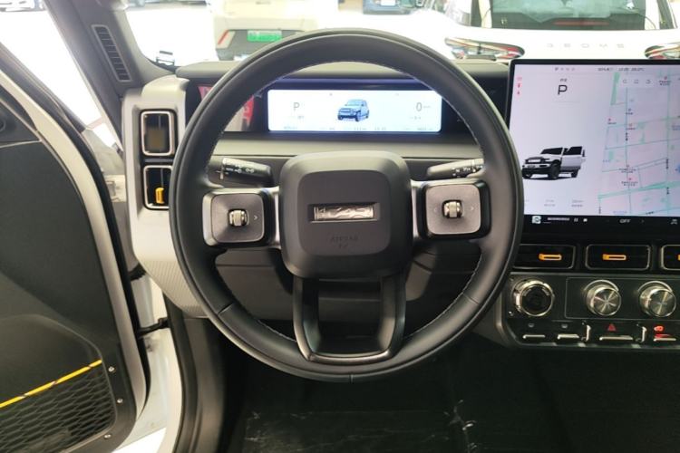 Used iCAR V23 2025 401 Two-Wheel Drive Intelligent Driving Version Steering Wheel