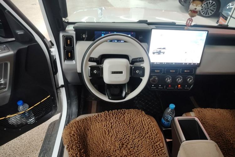 Used iCAR V23 2025 501 Four-Wheel Drive Advanced Version Steering Wheel