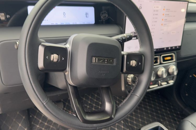 Used iCAR V23 2025 501 Four-Wheel Drive Intelligent Driving Version Steering Wheel