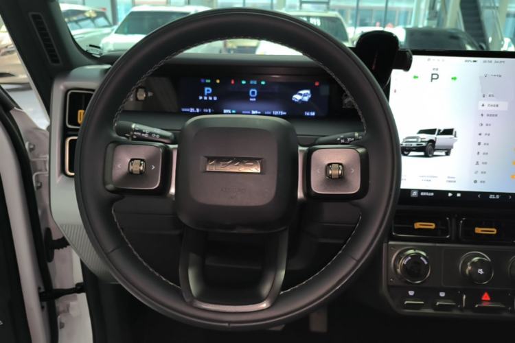 Used iCAR V23 2025 401 Two-Wheel Drive Intelligent Driving Version Steering Wheel