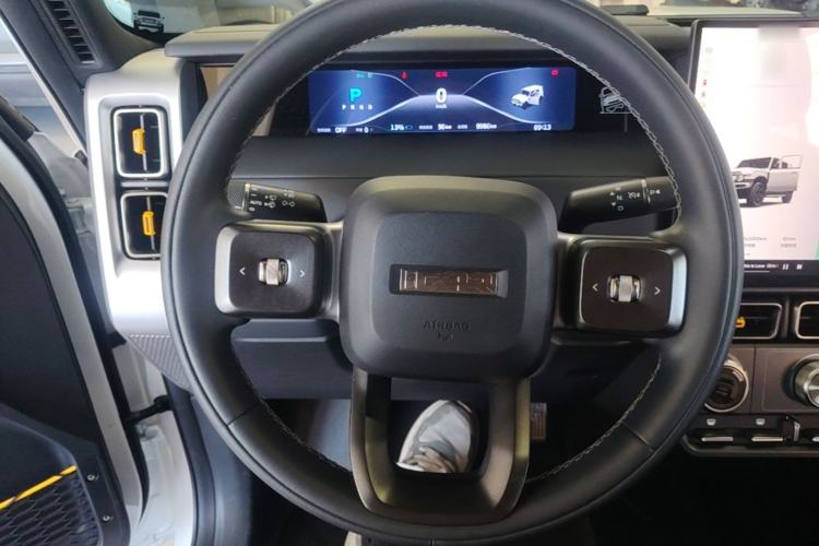 Used iCAR V23 2025 501 Four-Wheel Drive Intelligent Driving Version Steering Wheel